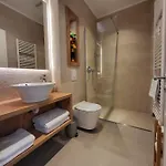 Excellence 4*