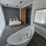 Hotel Excellence